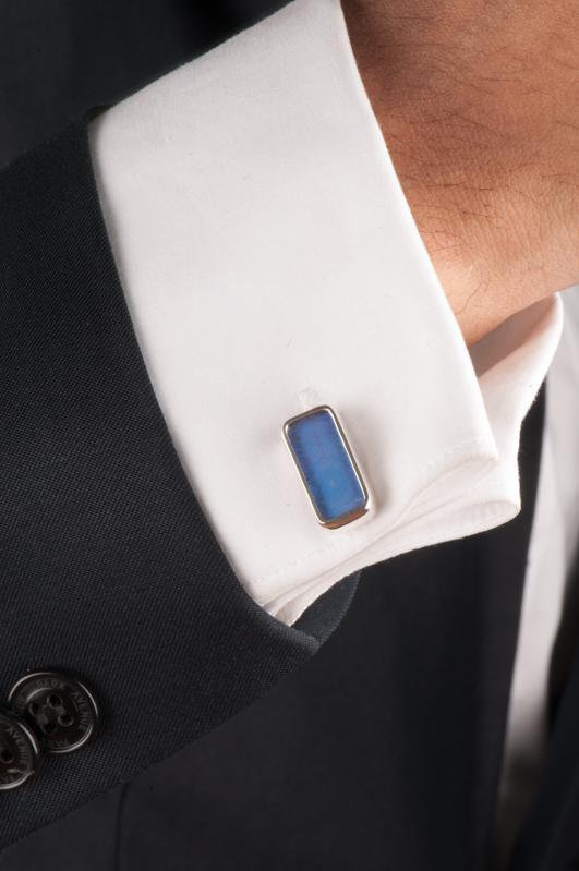 2--A-SA-R1-Silver-butterfly-cufflinks-Iridescent-Blue-Rectangle-Morpho-Didius