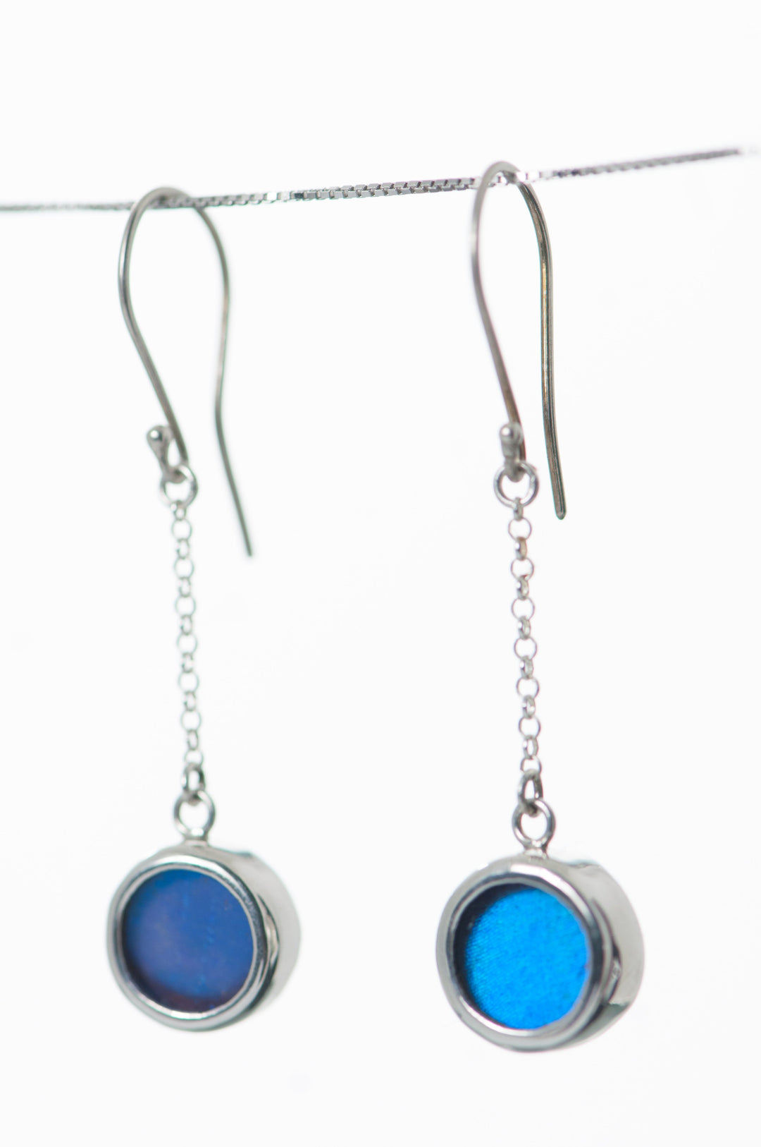 2--A-SB-C1-Silver-butterfly-earrings-Iridescent-Blue-Circle-Morpho-Didius