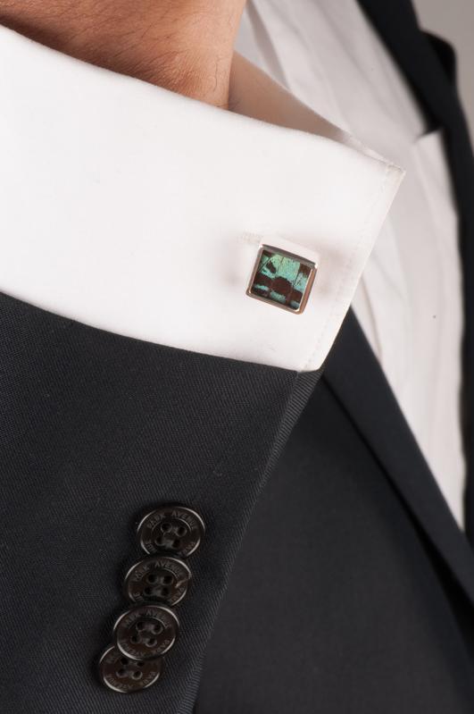 2--A-SA-S1-Silver-butterfly-cufflinks-Shimmering-Green-Square-Chrysiridia-Madagascariensis-Top-wing